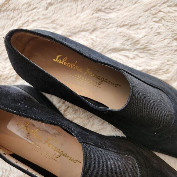 Salvatore Ferragamo Boutique black suede leather loafers / made in Italy… - Picture 5 of 6